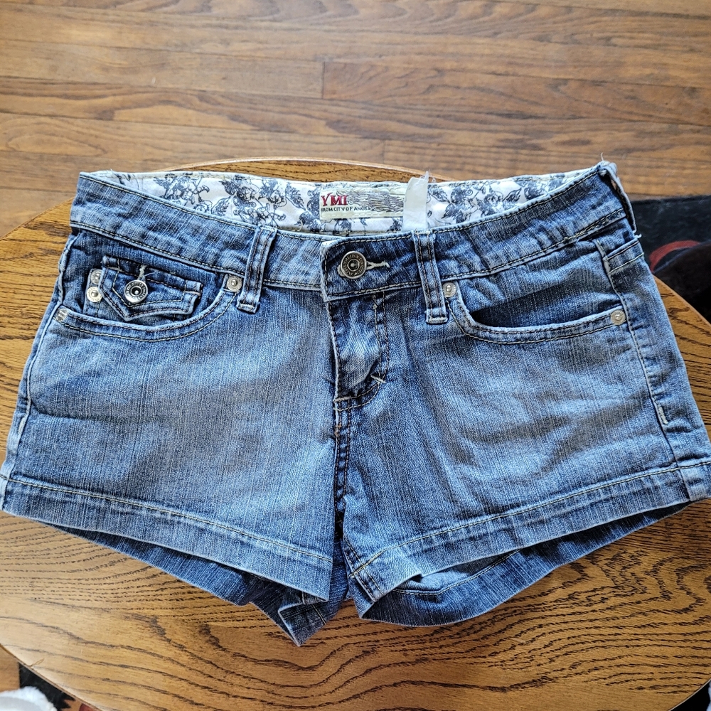 Ymi blue jean shorts sz.5